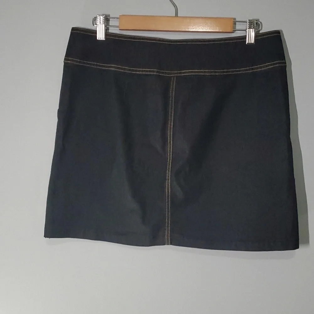 BisouBisou skirt women's size 12 black false pockets trendy denim mini skirt - Picture 5 of 16
